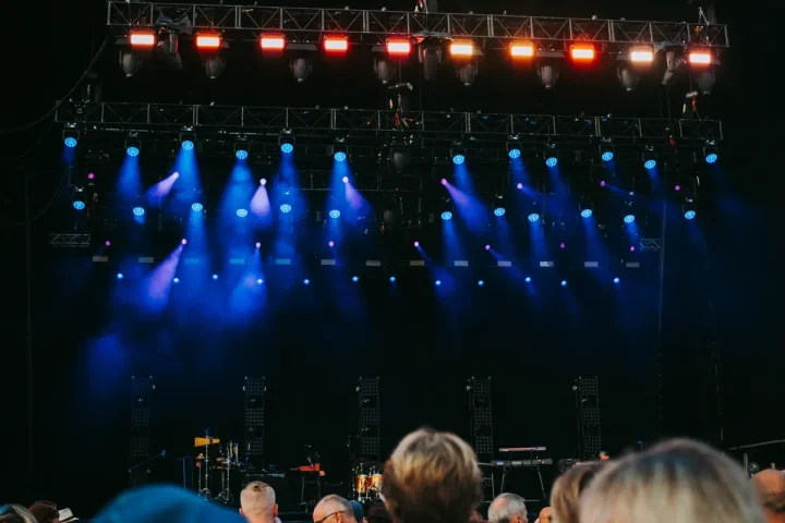 Ariana Grande London tickets: last-minute options for the O2 residency
