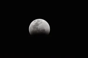 Pisces Lunar Eclipse August 2026: What Every Sign Needs to Know